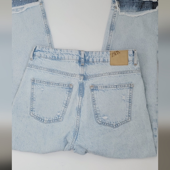 🎉hp🎊 Zara mom fit jeans - Picture 4 of 7